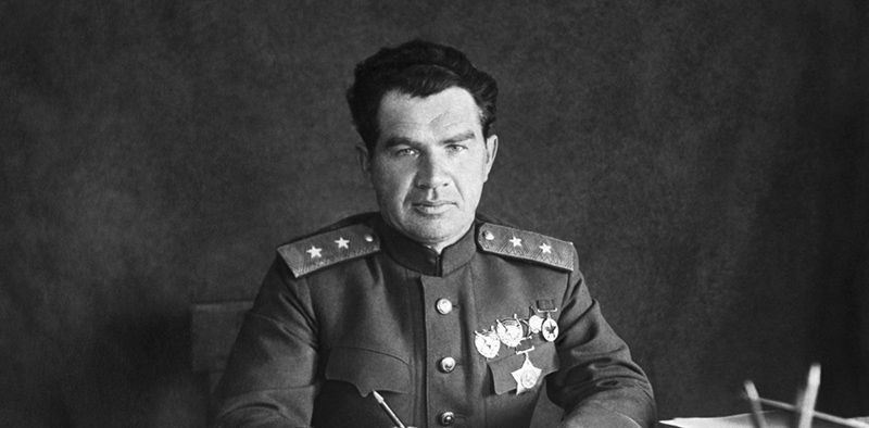 Василий Чуйков. Генерал Штурм на страже Родины