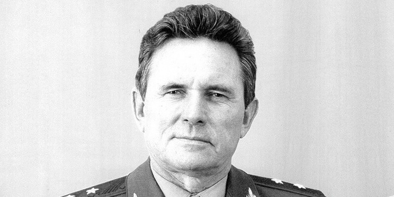 Служба ВМК организовала похороны генерал-полковника Валерия Верчагина
